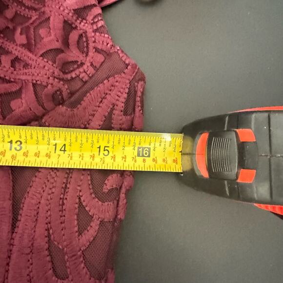 Bardot Gia Embroidered Lace Mesh Cocktail Bodycon Dress In Burgundy Size 8 - Picture 15 of 15